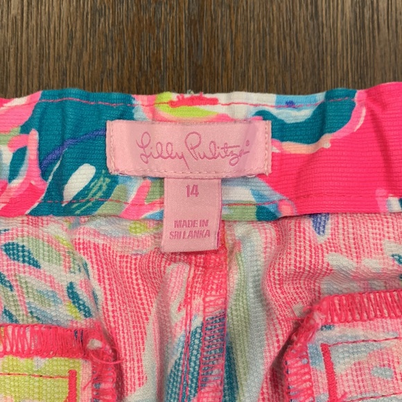 Lilly Pulitzer Shorts - Picture 6 of 7